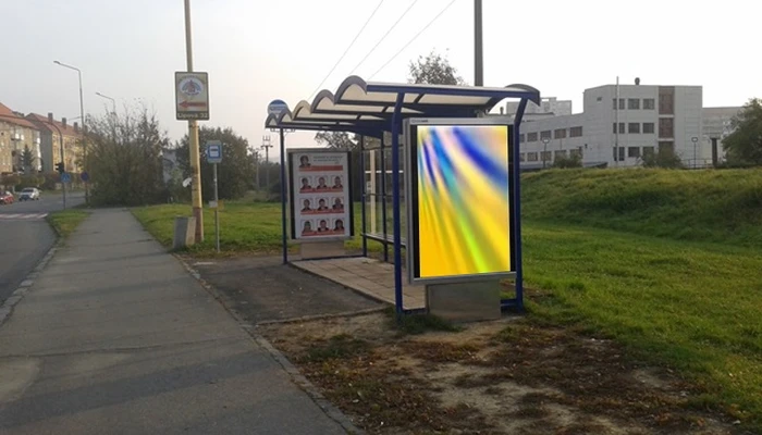1027378